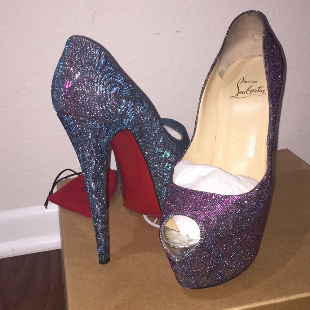 💕✨Christian Louboutin Highness - Size 38.5 ✨💕